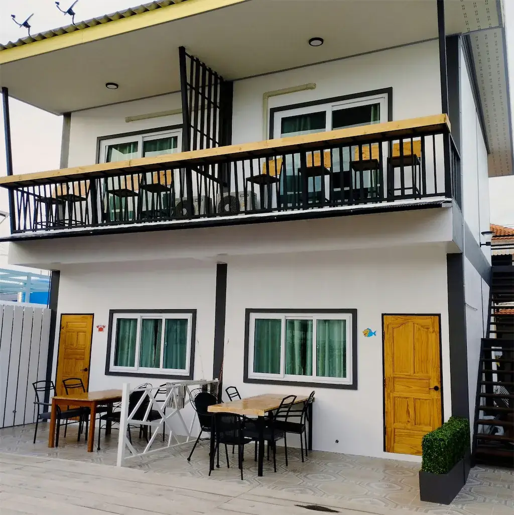ที่พักแสมสารติดทะเล ราคาถูก