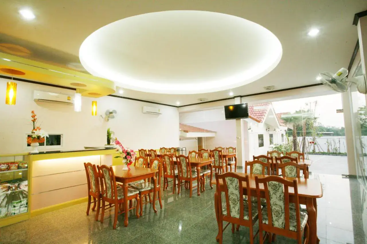 ที่พักกำแพงเพชรในเมือง ราคาถูก