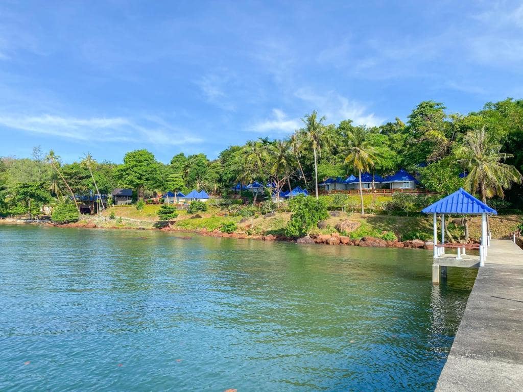 ที่พักเกาะหมาก ติดทะเล