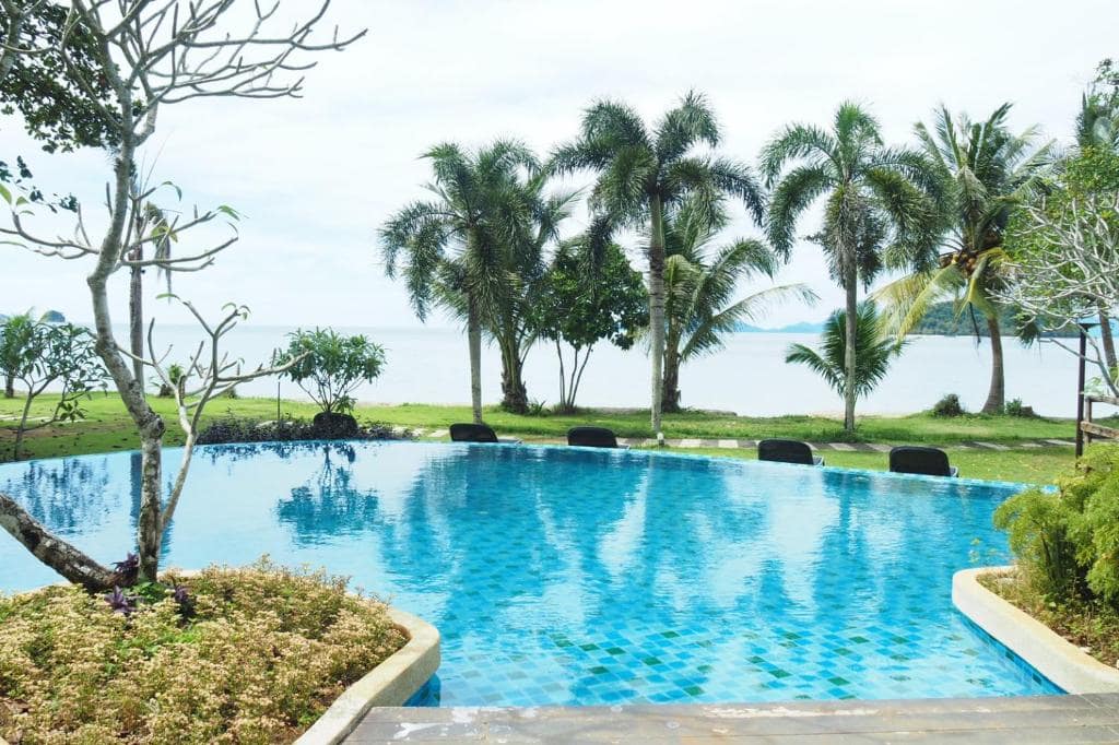 ที่พักเกาะหมาก ติดทะเล