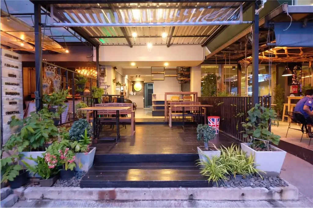 ที่พักบางแสน ถูกและดี
