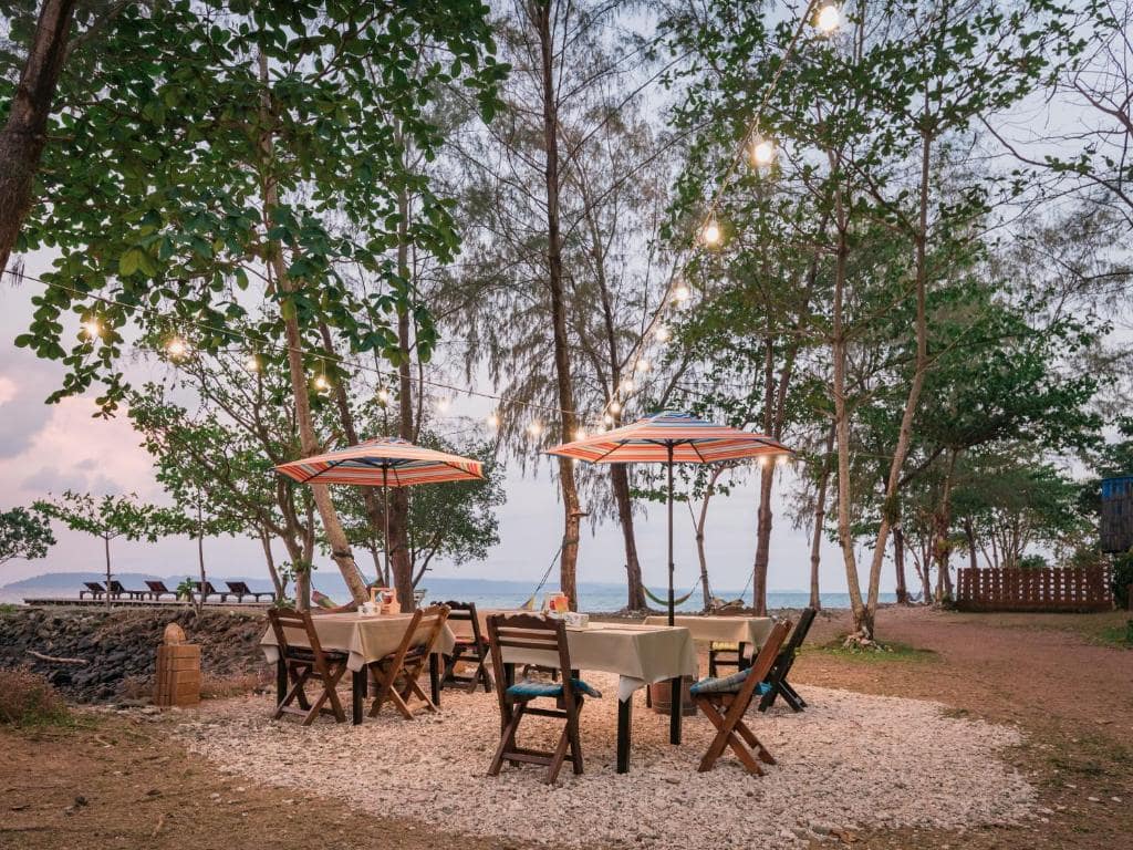 ที่พักเกาะหมาก ติดทะเล