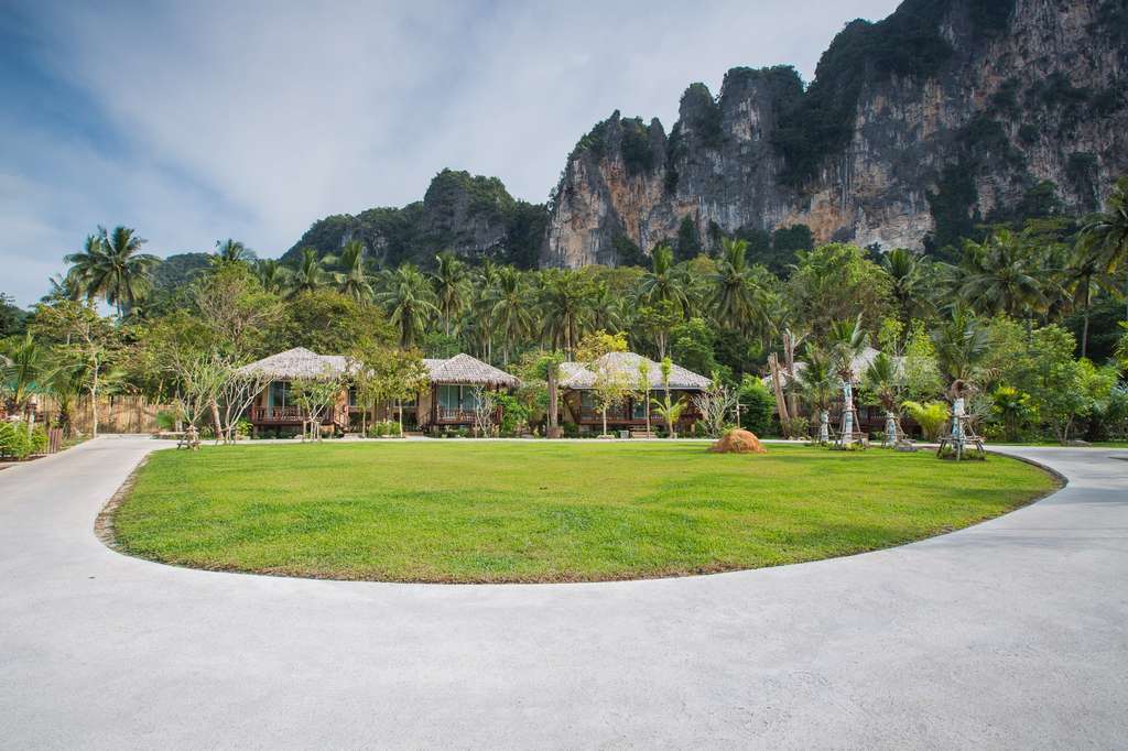 ที่พักอ่าวนาง กระบี่ ราคาถูก