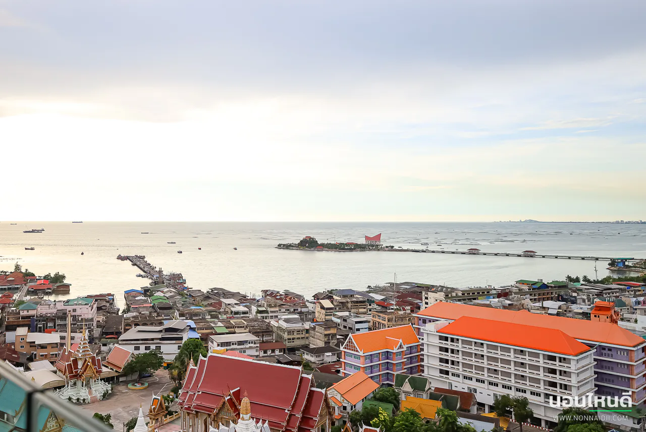 ที่พักศรีราชาแนะนำ ติดทะเล ราคาถูก