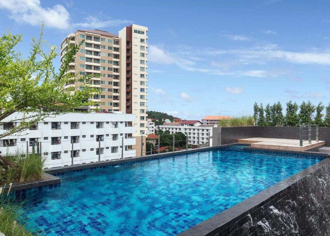 ที่พักศรีราชาแนะนำ ติดทะเล ราคาถูก