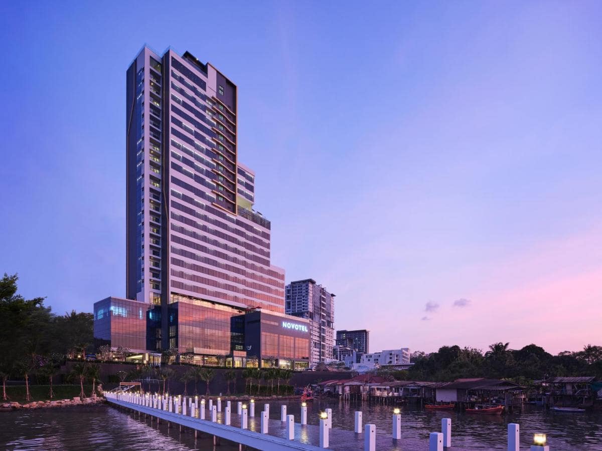 ที่พักศรีราชาแนะนำ ติดทะเล ราคาถูก