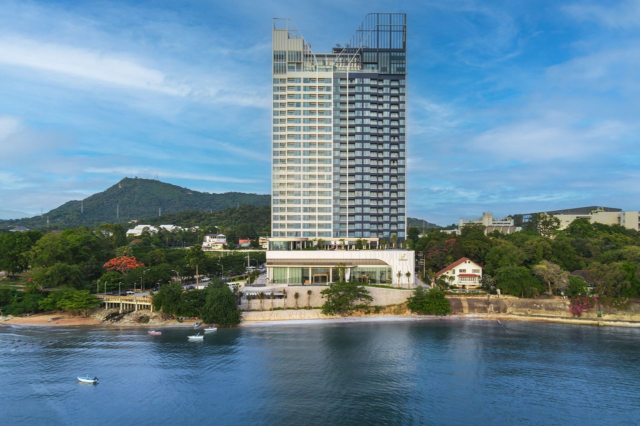 ที่พักศรีราชาแนะนำ ติดทะเล ราคาถูก